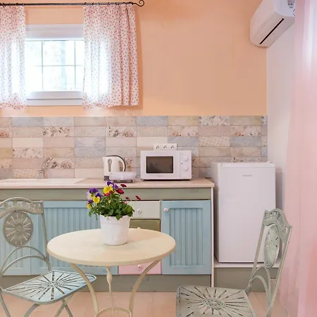 The Olive Garden Appartement Limenas  Buitenkant foto